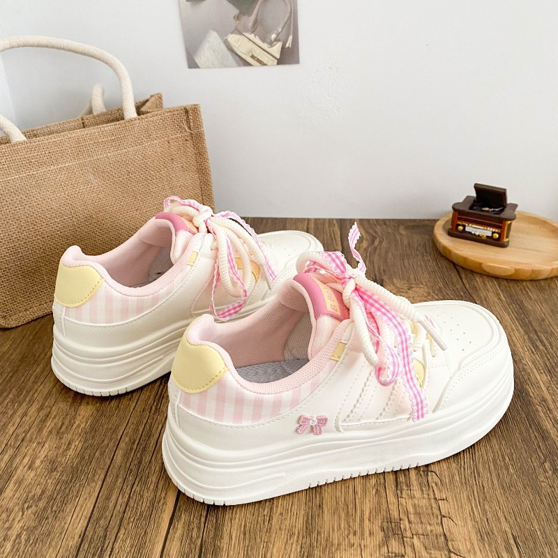 Tênis Feminino Casual Branco c - Casual Sneaker Low avaliação e preço